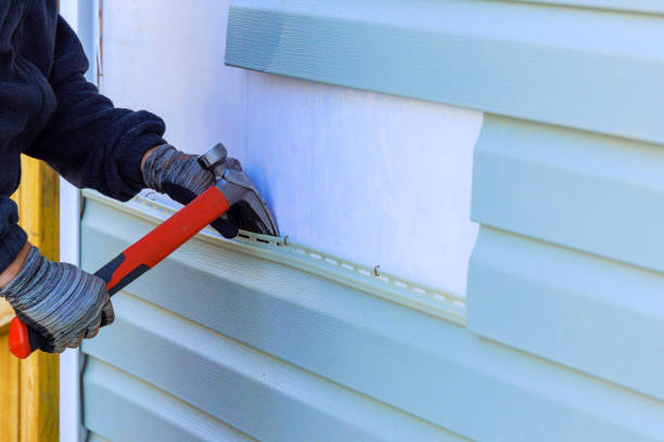 Reliable Siding Repair contractor in Clifton, VA by Squared Siding